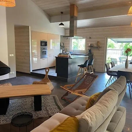 Villa Olympe & Son T2 *