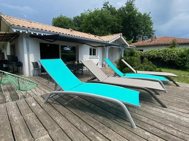 Olympe & Son T2 Vila *